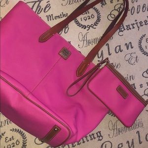 Dooney & Bourke large Pink tote